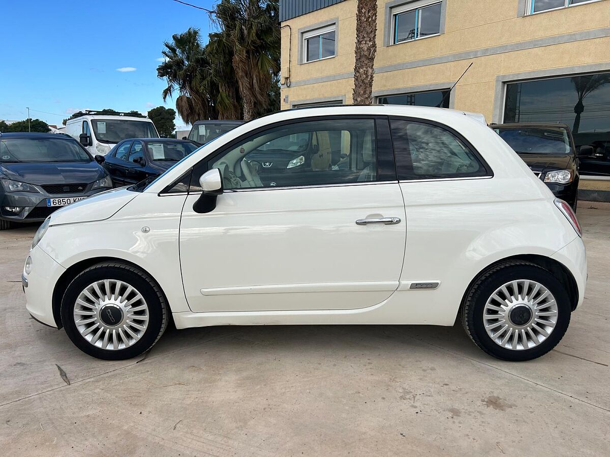 FIAT 500 LOUNGE 1.2 AUTO SPANISH LHD IN SPAIN 106000 MILES SUPERB 2010